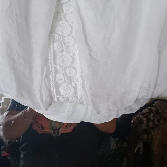 Bellambra White Ruffled 3/4 Sleeve Blouse,made ITALY - Picture 5 of 7